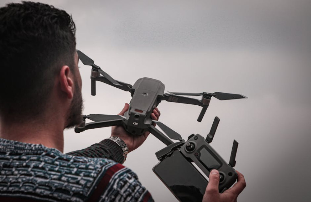 Op een Italiaanse camping een avondje niets te doen? Ga vliegen met een drone met camera!